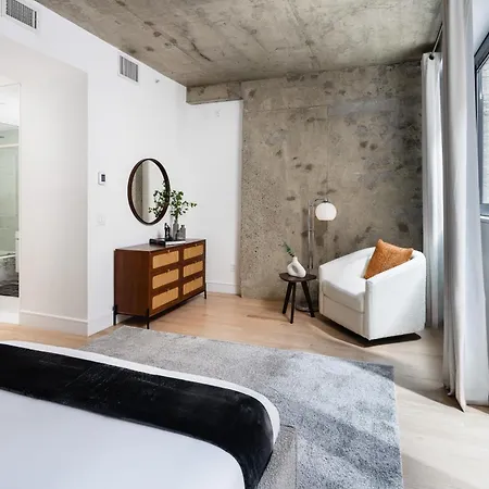 Stunning With Patio In Manhattan * New York