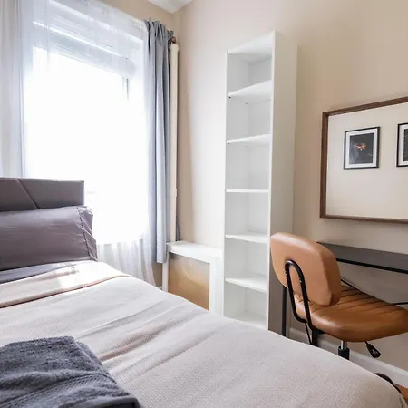 3 Bedroom In Manhattan * New York