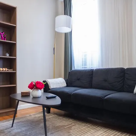 Apartment 3 Bedroom In Manhattan New York