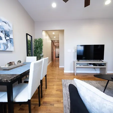3 Bedroom In Manhattan *