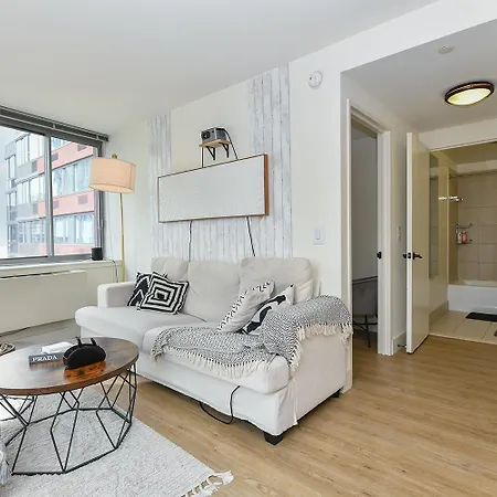 Apartment Modern Times Square 1 Bedroom Retreat