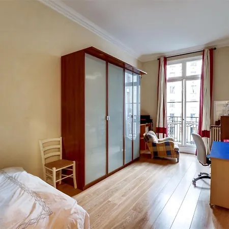 Central Park 3 Bedrooms Apartment Modern * New York