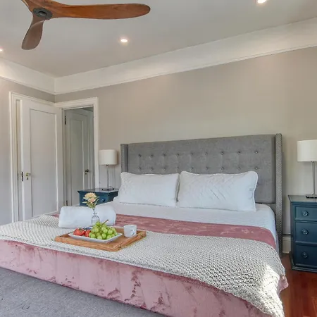 Holiday home Brooklyn Gem 3 Blocks To Prospect Park - 3 King Beds 1 Queen, Free Parking, New York