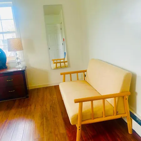 And Relax Homestay New York