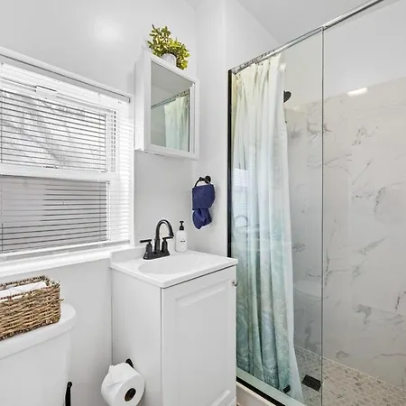 Apartment Great Location In Times Square Near Subway New York