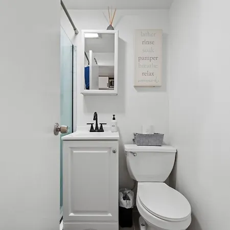 Walk To Time Square Cozy Apartment *