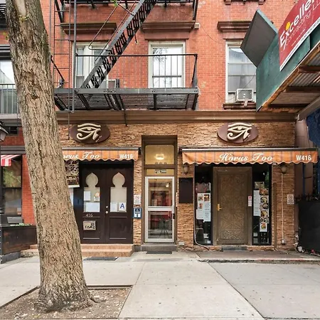 2br In Times Square Near Restaurants
