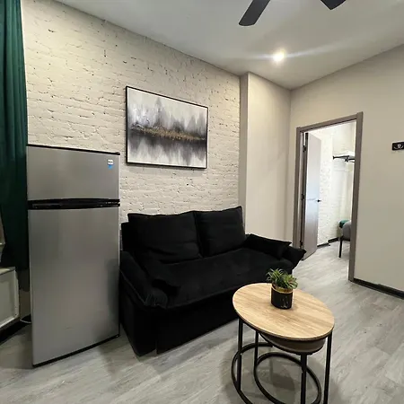The Midtown Marquis Apartment New York