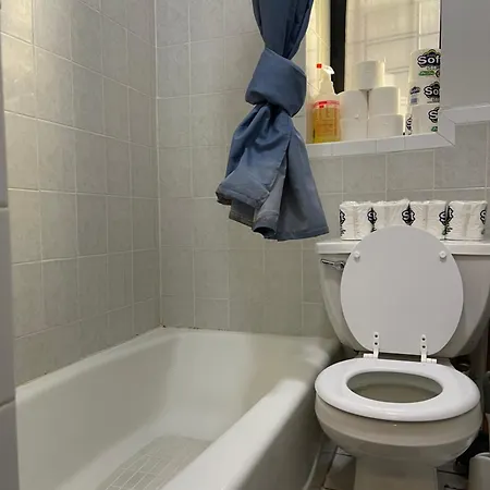 2-bedroom In The Bronx And Pet Friendly *