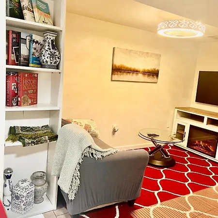 Apartment Intercon Ground