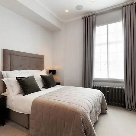 Cozy In Chelsea Apartment *