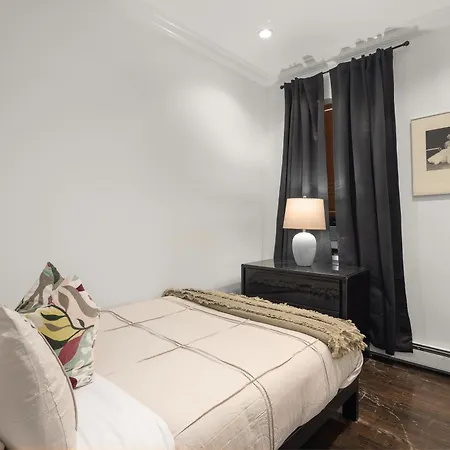Explore Nyc! Cozy 2br In Prime Location *