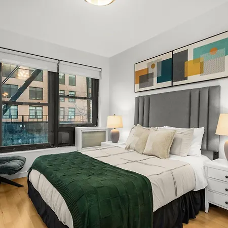 Stylish 2br In The Heart Of East Village * New York