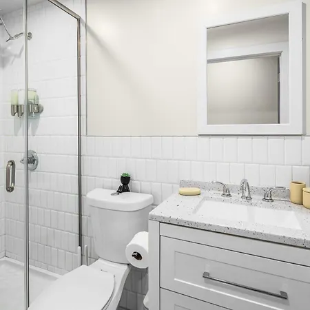 Prime Nyc Location 4br Spacious Haven New York