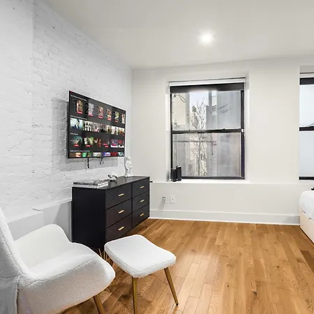 Prime Nyc Location 4br Spacious Haven *