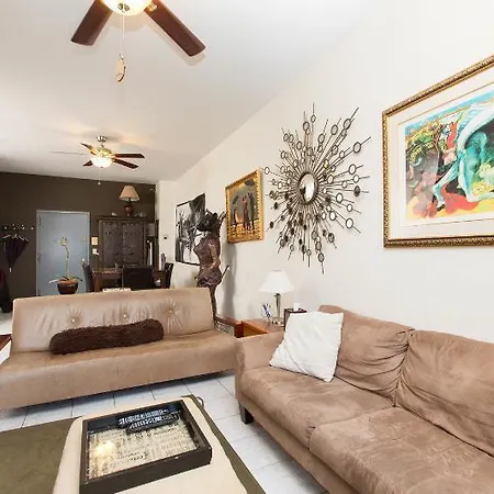 Ridgewood Suites Apartment