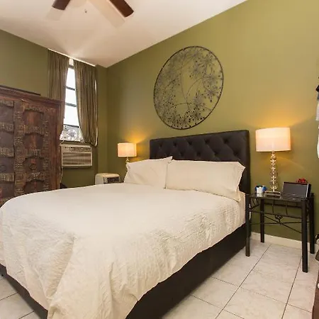 Ridgewood Suites *