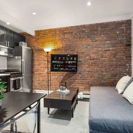 Nyc's Prime Location Upscale 2br