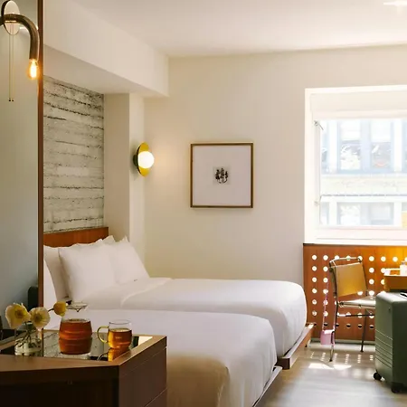 Henri On 24 Chelsea, Sonder By Marriott Bonvoy Hotel New York