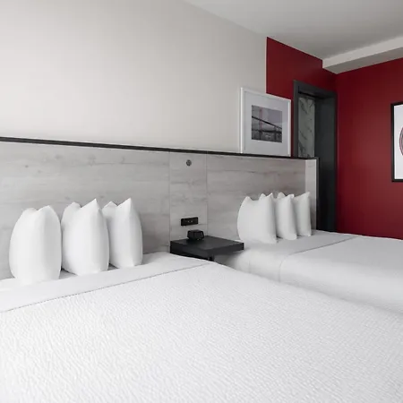 Hotel Ramada By Wyndham Brooklyn Near Flatbush