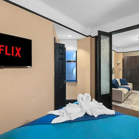 Nyc Premier Walking Distance To Times Square Apartment