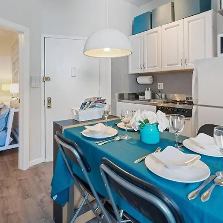 2br Great Location Short Walk To Times Square *