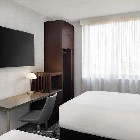 Doubletree By Hilton Long Island City, Ny