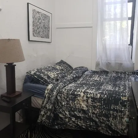 Private In East Village