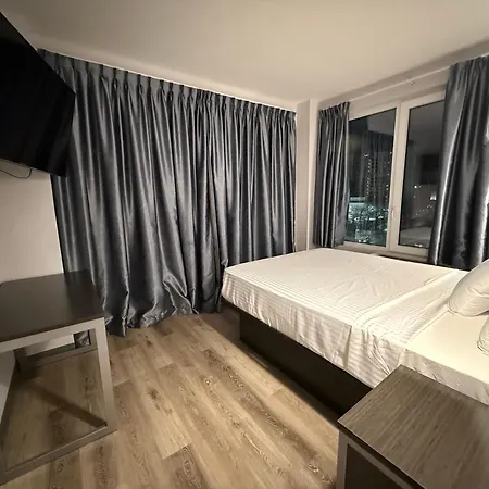 Bkway Brooklyn Hotel New York