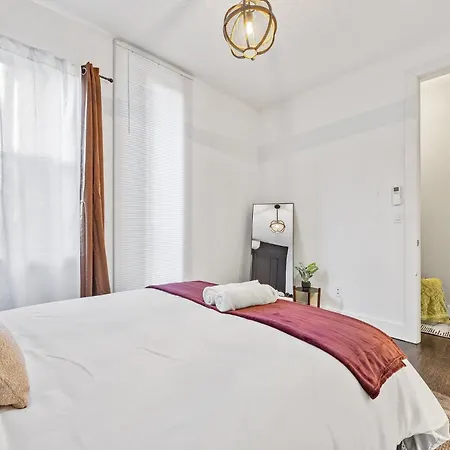 Mid-century 5br And 5 Baths W Ps5 & Laundry Apartment New York