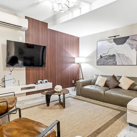 Mid-century 5br And 5 Baths W Ps5 & Laundry Apartment *