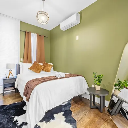 Mid-century 5br And 5 Baths W Ps5 & Laundry Apartment New York
