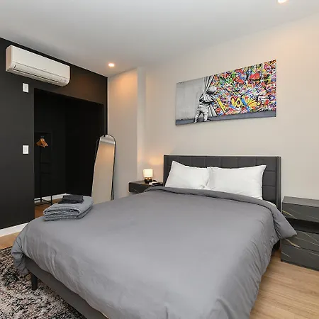 Luxury Five Br Chic Duplex In The Heart Of Soho *