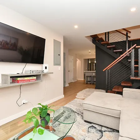 Luxury Five Br Chic Duplex In The Heart Of Soho Apartment