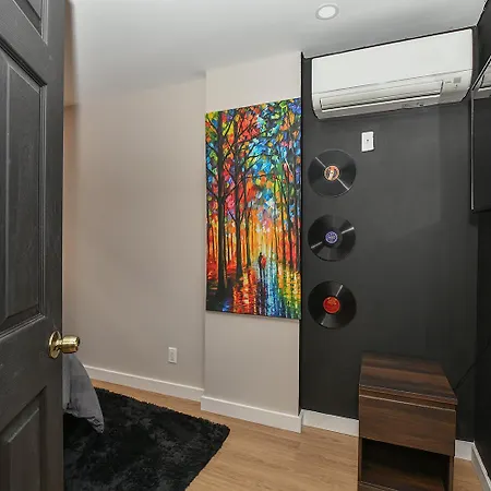 Luxury Five Br Chic Duplex In The Heart Of Soho Apartment *