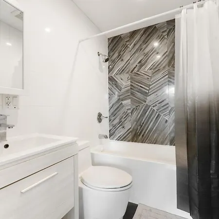 Apartment Chic In The Heart Of Brooklyn New York