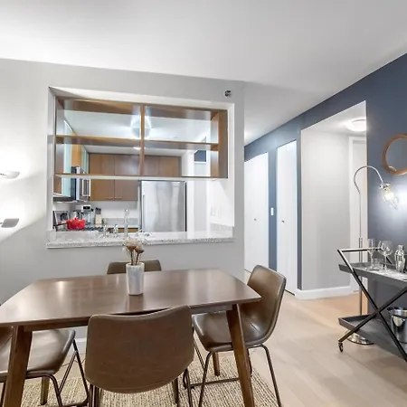 Chelsea 1br W Doorman Lux Gym Sundeck Nyc-169 Apartment