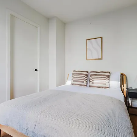 Apartment Blueground Williamsburg Rooftop Nr Domino Park Nyc-1712 New York