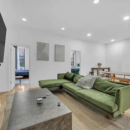 Apartment 51-1a Renovated 3br 2bath Prime Soho