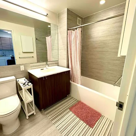Beautiful Luxury Fantastic Manhattan Skyline View One Bedroom * New York