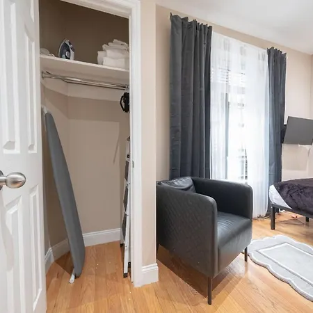 Spacious 4br 2ba Duplex With Private Patio Wd Apartment *
