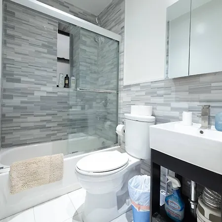 Apartment Spacious 4br 2ba Duplex With Private Patio Wd New York
