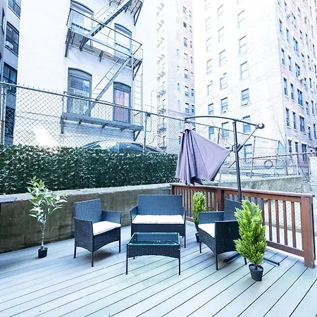 Spacious 4br 2ba Duplex With Private Patio Wd *