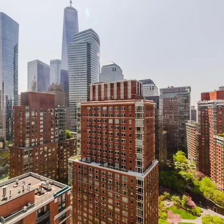 Blueground Battery Park Rooftop Nr Hudson River Nyc-291 Apartment New York