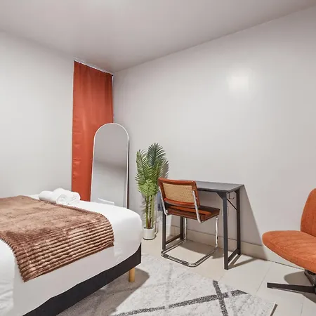 Apartment 5bd Duplex W Private Patio Bbq And Arcade Games New York