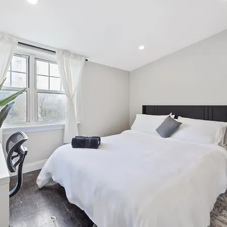 Apartment Biggest Duplex 6bd In Bushwick For 16 Guests