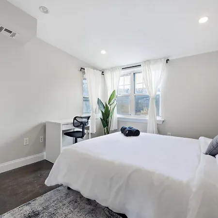 Apartment Biggest Duplex 6bd In Bushwick For 16 Guests New York