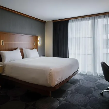 Hotel Crowne Plaza Hy36 Midtown Manhattan By Ihg New York