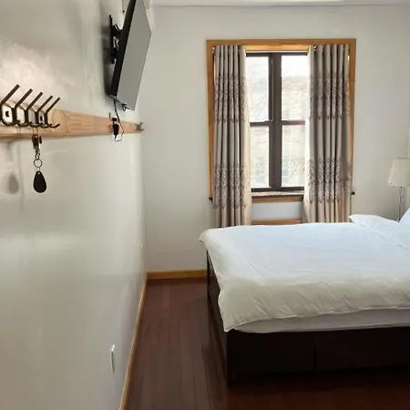 Sunset Park Homestay *