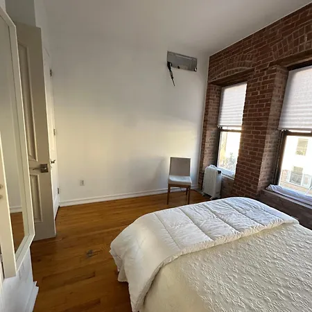Guest house Private Bedroom And Private Bath